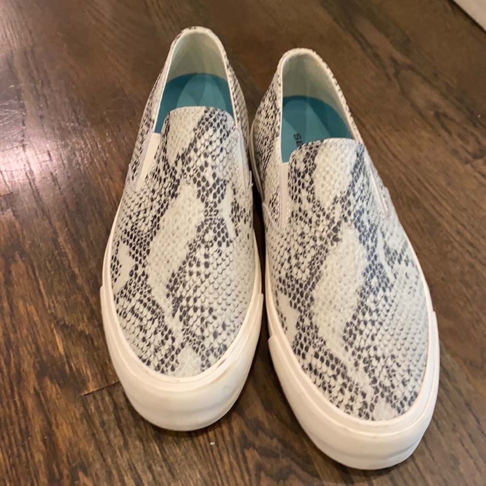 SeaVees platform sneakers